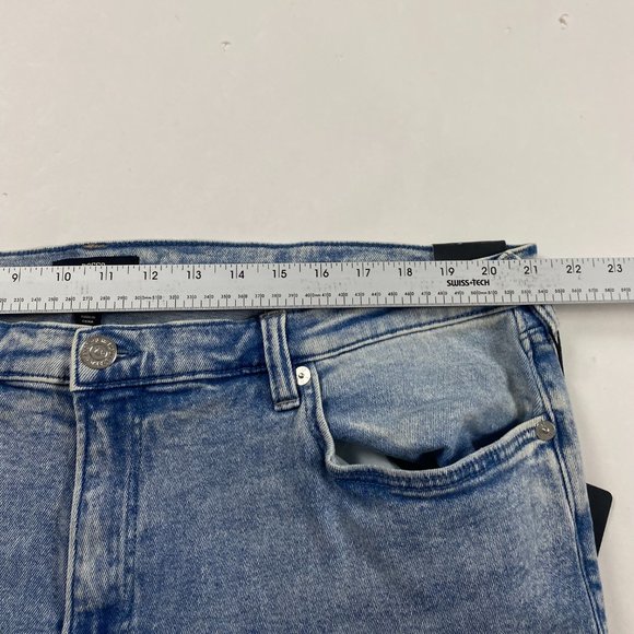 NWT True Religion Rocco No Flap Relaxed Skinny Jeans Mens 40 Measures 42 x 28 - Picture 10 of 15